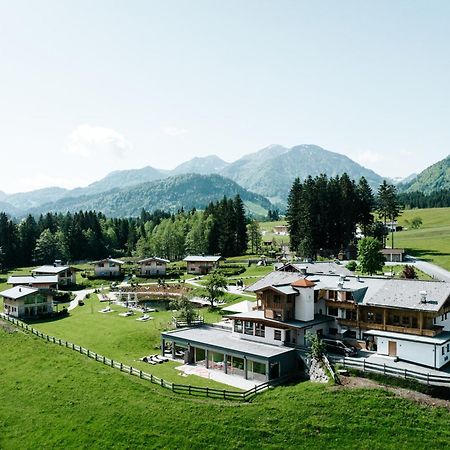 Hotel Chalets Grosslehen ฟีบาบรุนน์ ภายนอก รูปภาพ