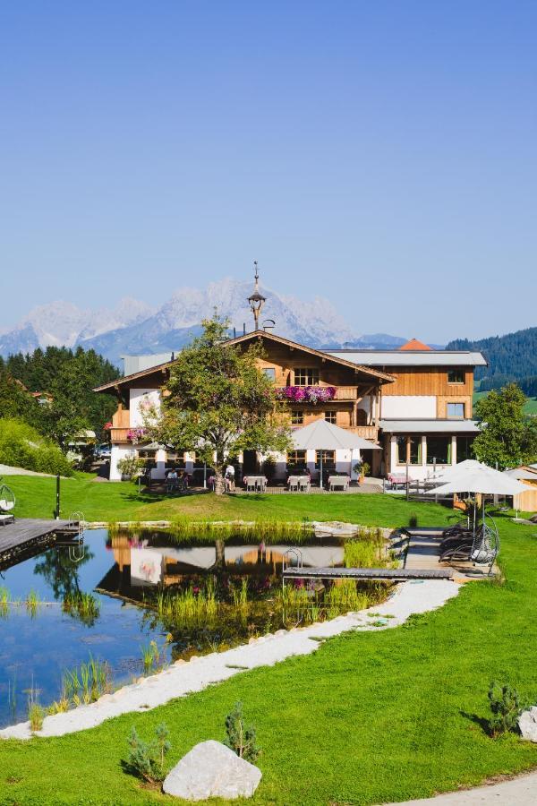 Hotel Chalets Grosslehen ฟีบาบรุนน์ ภายนอก รูปภาพ